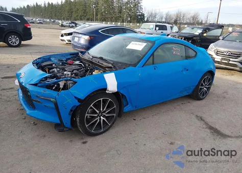 2023 Toyota Gr86 z USA, uszkodzony, nr VIN JF1ZNBC15P8751234